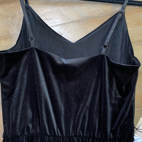 Velvet jumper suit with pockets - Picture 12 of 14